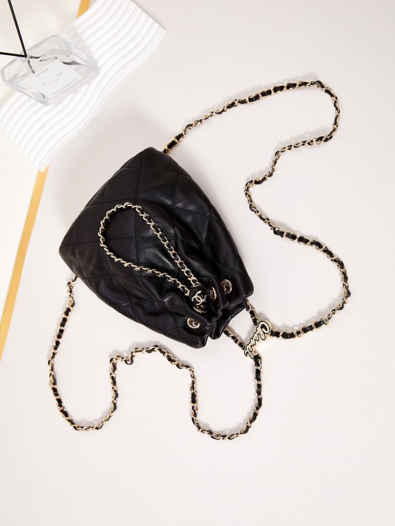 Ch**el bucket bags